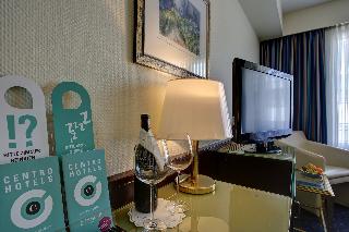 Centro Hotel Uebachs, Dusseldorf