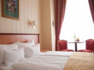 General view
 di Opera Suites