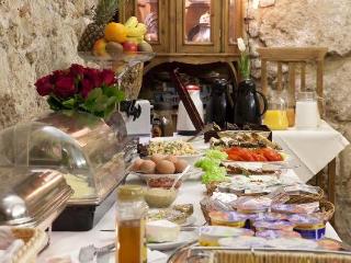 General view
 di Hotel Floryan Old Town