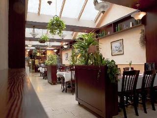 General view
 di Hotel Floryan Old Town