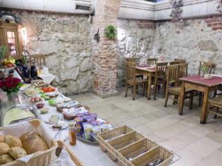 General view
 di Hotel Floryan Old Town