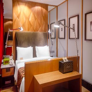 Browns Boutique Hotel