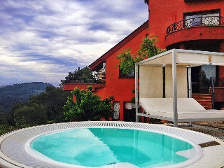 Pool
 di Petit Mirador