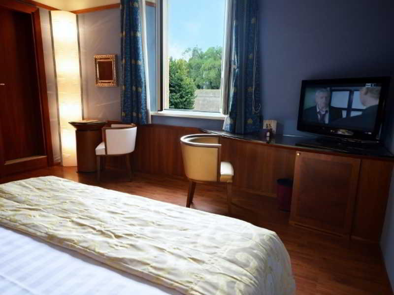 Room
 di Albergo Celide