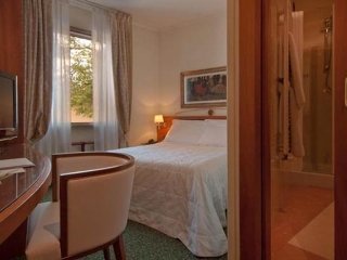 Room
 di Albergo Celide