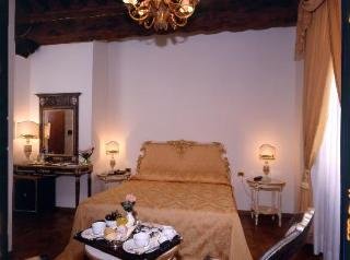 General view
 di Palazzo Alexander