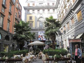 Augusteo, Naples