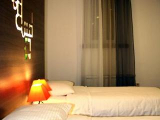 General view
 di Slavija