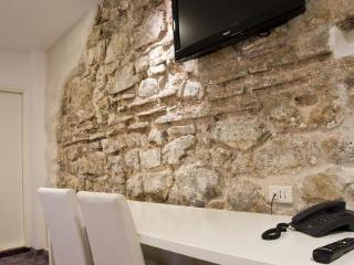 General view
 di Slavija