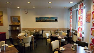 Central Hotel Düsseldorf, Dusseldorf