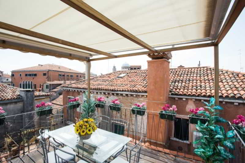 Terrace thumbnail 2