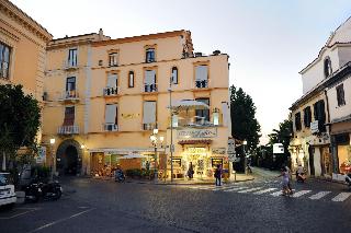 La Piazzetta Sorrento