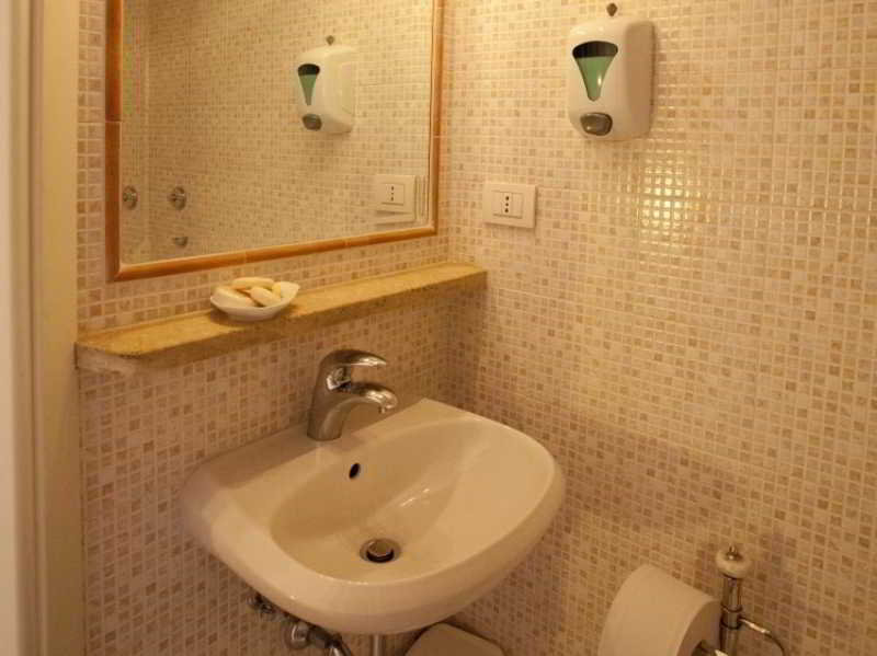 Soraya Guest House Colosseum, Rome