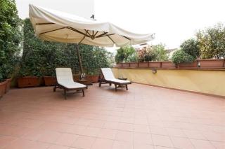 Soggiorno Rondinelli, Florence