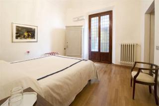 Soggiorno Rondinelli, Florence