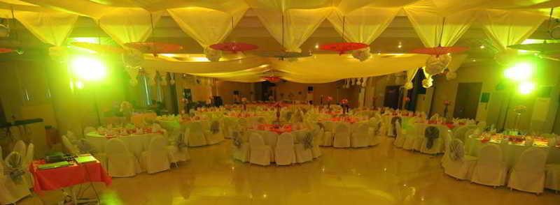 Sports and Entertainment
 di Regency Inn