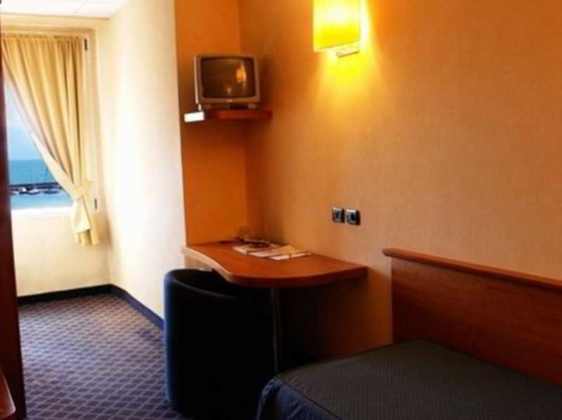 Hotel Tripoli, Lake Garda