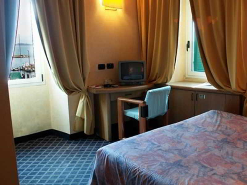 Hotel Tripoli, Lake Garda