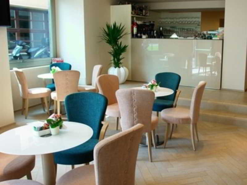 Hotel Tripoli, Lake Garda