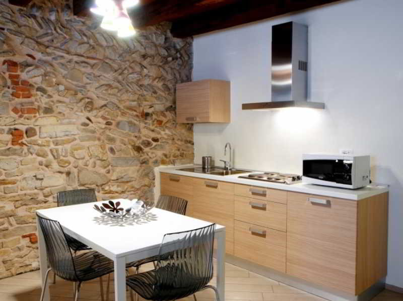 Home Sweet Home, Bergamo