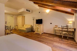 Art & Hotel Aeroporto, Bergamo