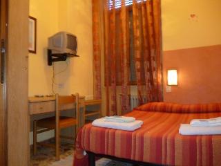 Hotel San Giovanni, Milan