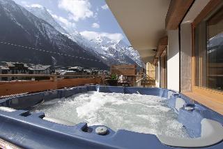 Les Ecrins De Soulane, French Alps