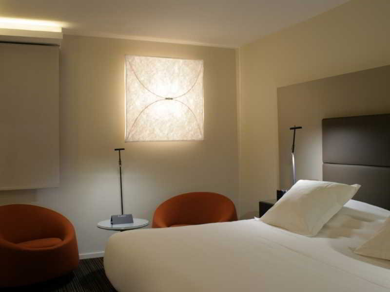 Room
 di L'Assiette Champenoise