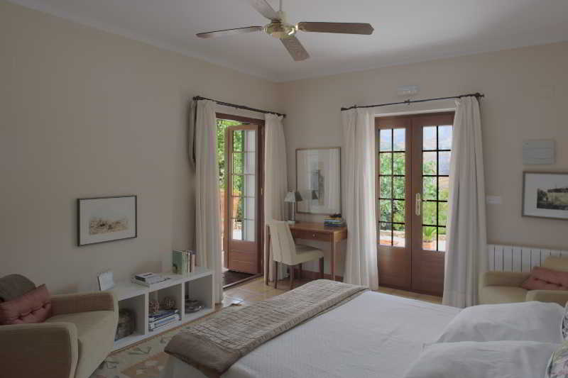 Room
 di La Almunia Del Valle