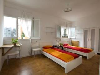 General view
 di Park Guell Hostel