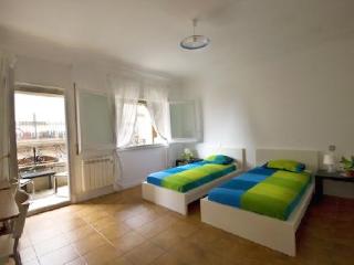 General view
 di Park Guell Hostel