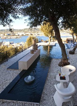 Flight + Stay at Hotel Boutique La Torre del Canónigo image 17