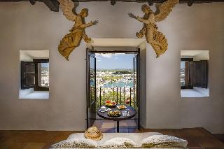 Flight + Stay at Hotel Boutique La Torre del Canónigo image 11