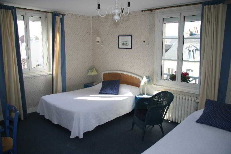 Room
 di La Cote Fleurie