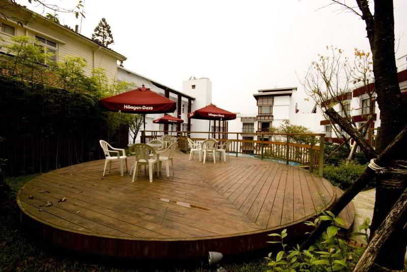 Terrace
 di Alishan House - The Modern House