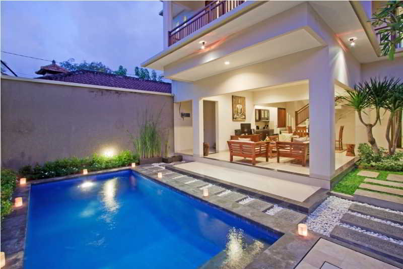 Pool thumbnail 2