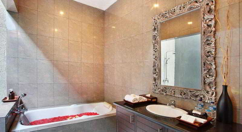 Room thumbnail 19