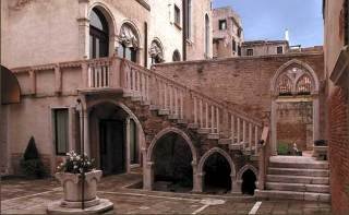 General view
 di Palazzo Contarini Della Porta Di Ferro Hotel