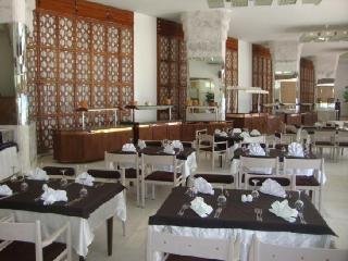 Restaurant
 di Corniche Palace