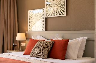 Room Room