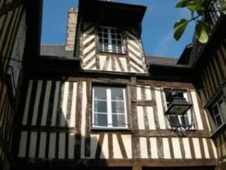 General view thumbnail 6
