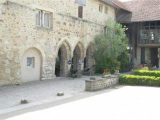 General view thumbnail 3