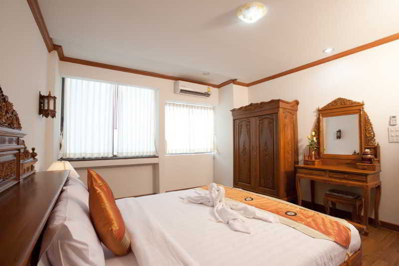 Room thumbnail 15