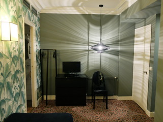 Room:SGL.ST