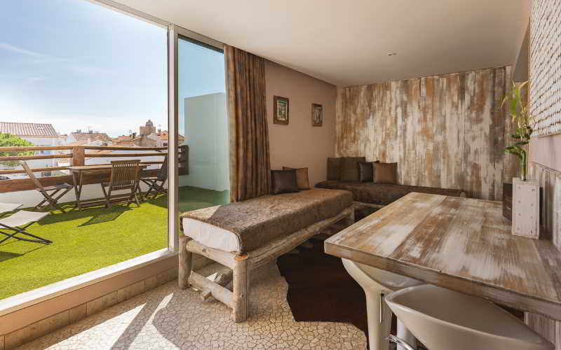 Vila de La Mar & Spa, Arles