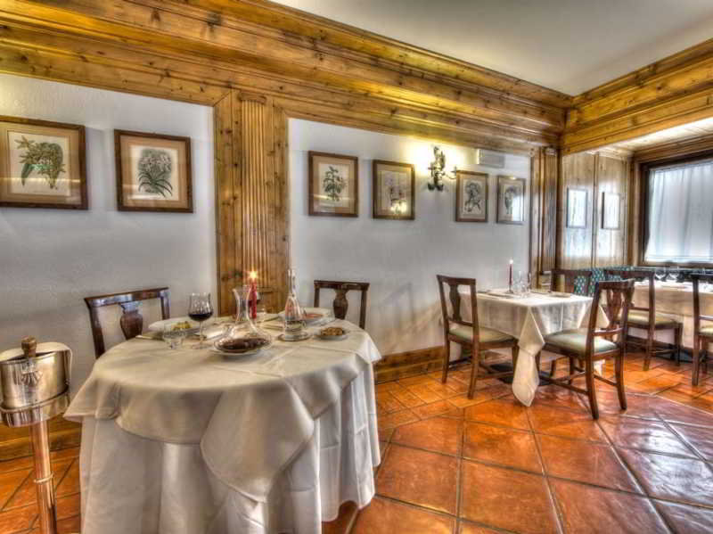 Gran Baita   Courmayeur Mont Blanc, Italian Alps