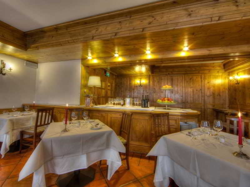Gran Baita   Courmayeur Mont Blanc, Italian Alps