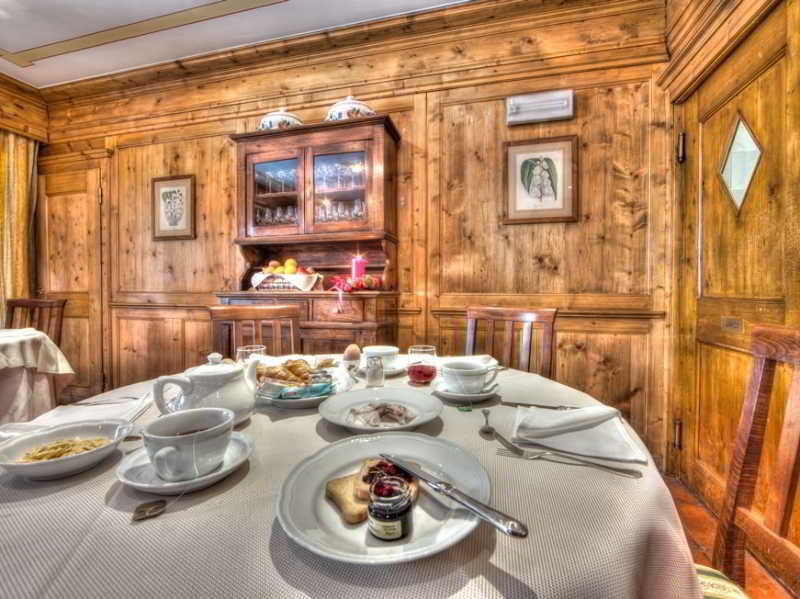 Gran Baita   Courmayeur Mont Blanc, Italian Alps