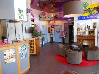 Arche Hotel, Tours