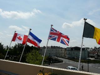 Arche Hotel, Tours
